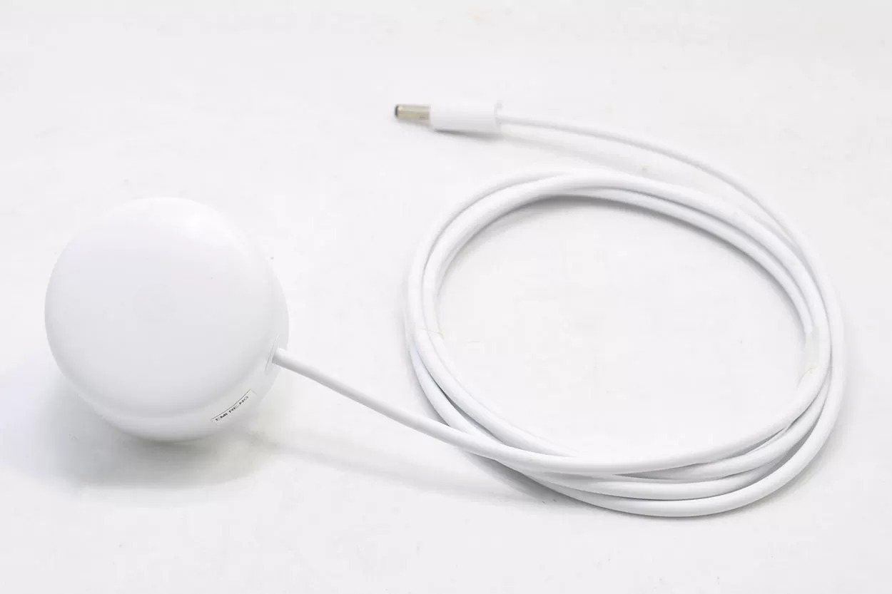 Odpowiedni zasilacz 14V 1.1A d – Google Speaker Nest Hub recenzja i cena